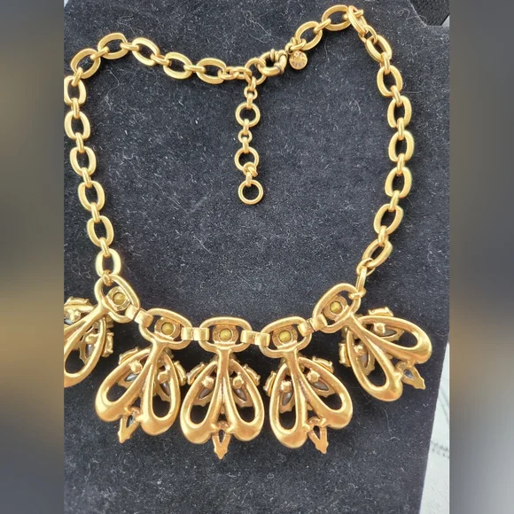 VTG J. Crew Goldtone Crystal Rhinestone Cluster Bib Statement Necklace - Picture 9 of 12